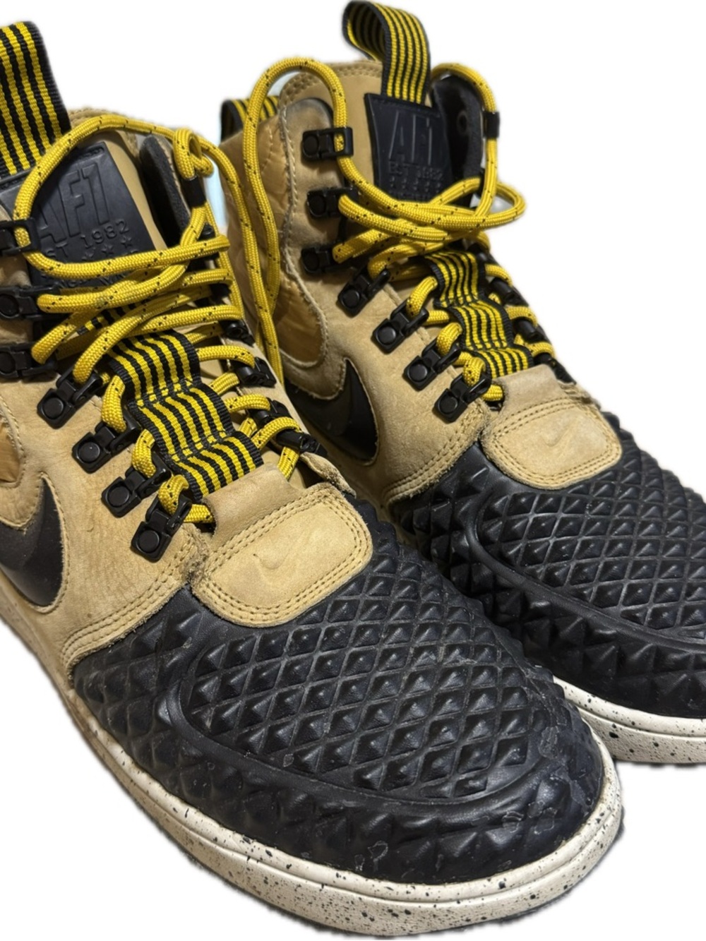 Nike lunar force 1 duckboot metallic gold